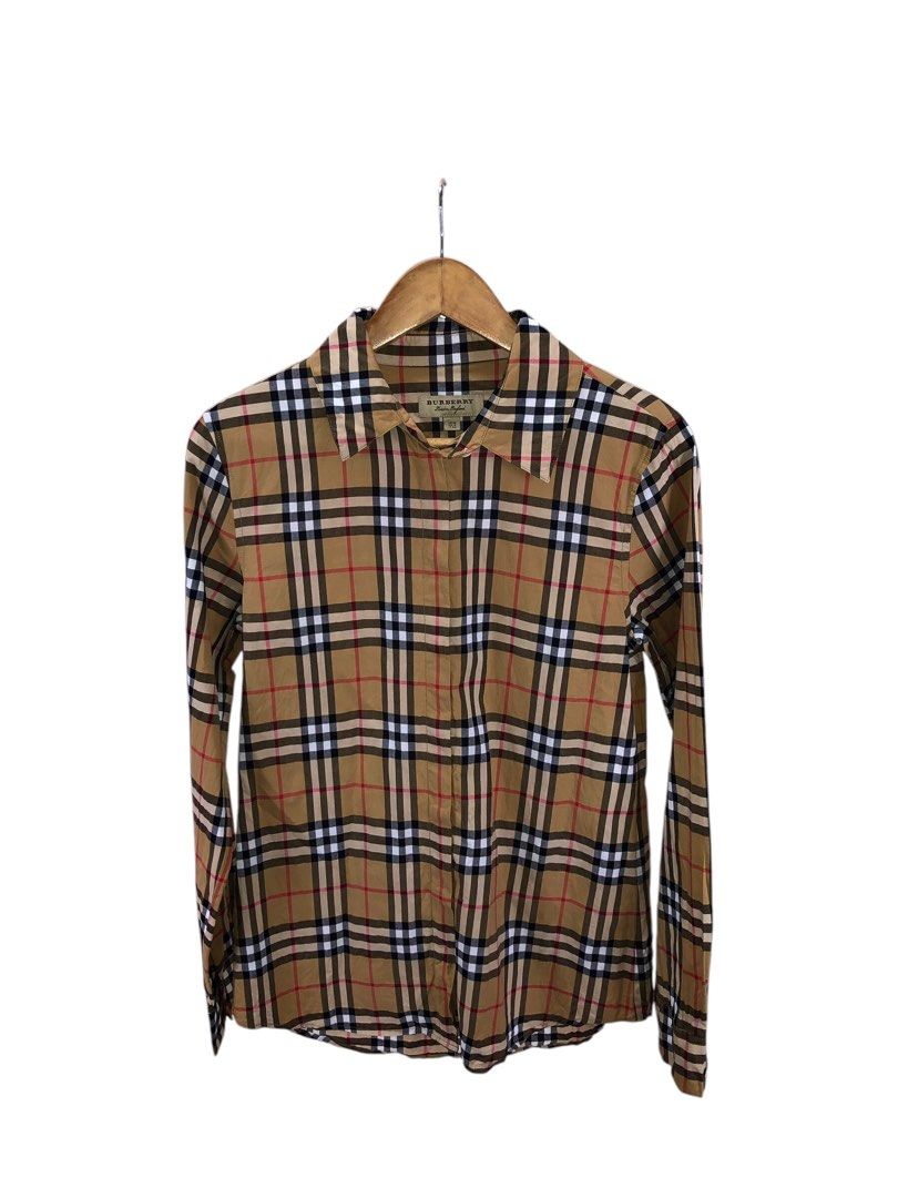 Burberry Nova Plaid Long Sleeves (Category: Luxury Apparel) located in Manila. Submitted by 12essentials (Listing ID 1369984825, Image 1). Description: 📌 Excellent Condition 📌 8 on tag 📌 Length 27.5’ Width 17.5’.