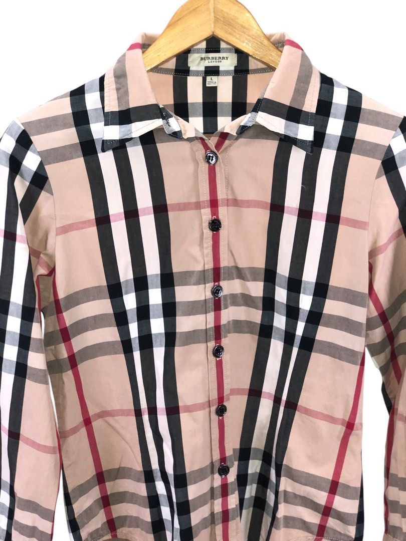 Burberry Nova Plaid LS (Category: Longsleeves) located in Manila. Submitted by 12essentials (Listing ID 1369984405, Image 2). Description: 📌 Excellent Condition 📌 L on tag 📌 Length 24’ Width 19’.