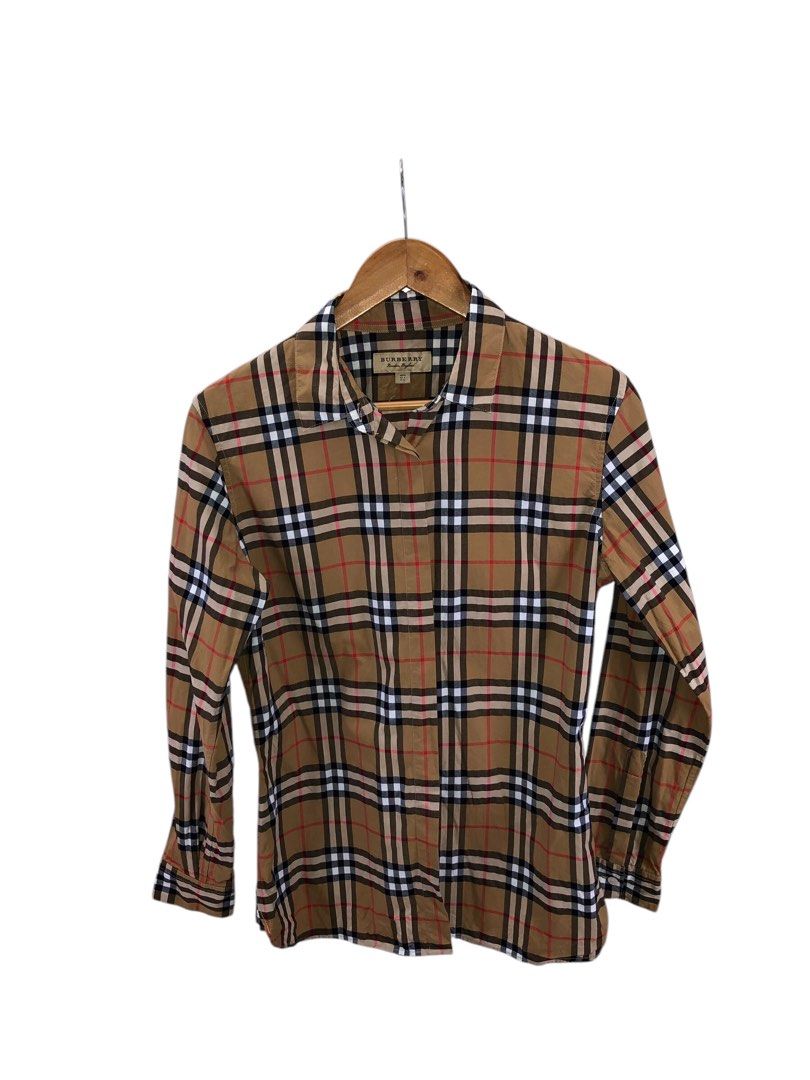 Burberry Plaid Longsleeves (Category: Luxury Apparel) located in Manila. Submitted by 12essentials (Listing ID 1369985012, Image 1). Description: 📌 Excellent Condition 📌 8 on tag 📌 Length 27.5’ Width 19.5’.