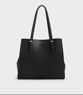 (Category: ) located in . Submitted by shopfazk (Listing ID 1369918989, Image 1). Description: .