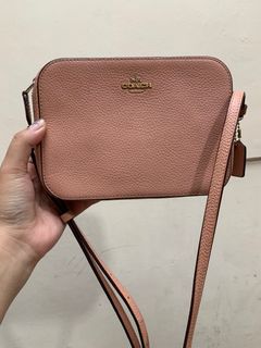 (Kategori: ) berada di . Dikirim oleh singarimbun (ID iklan 1369880355, Gambar 1). Deskripsi: .
