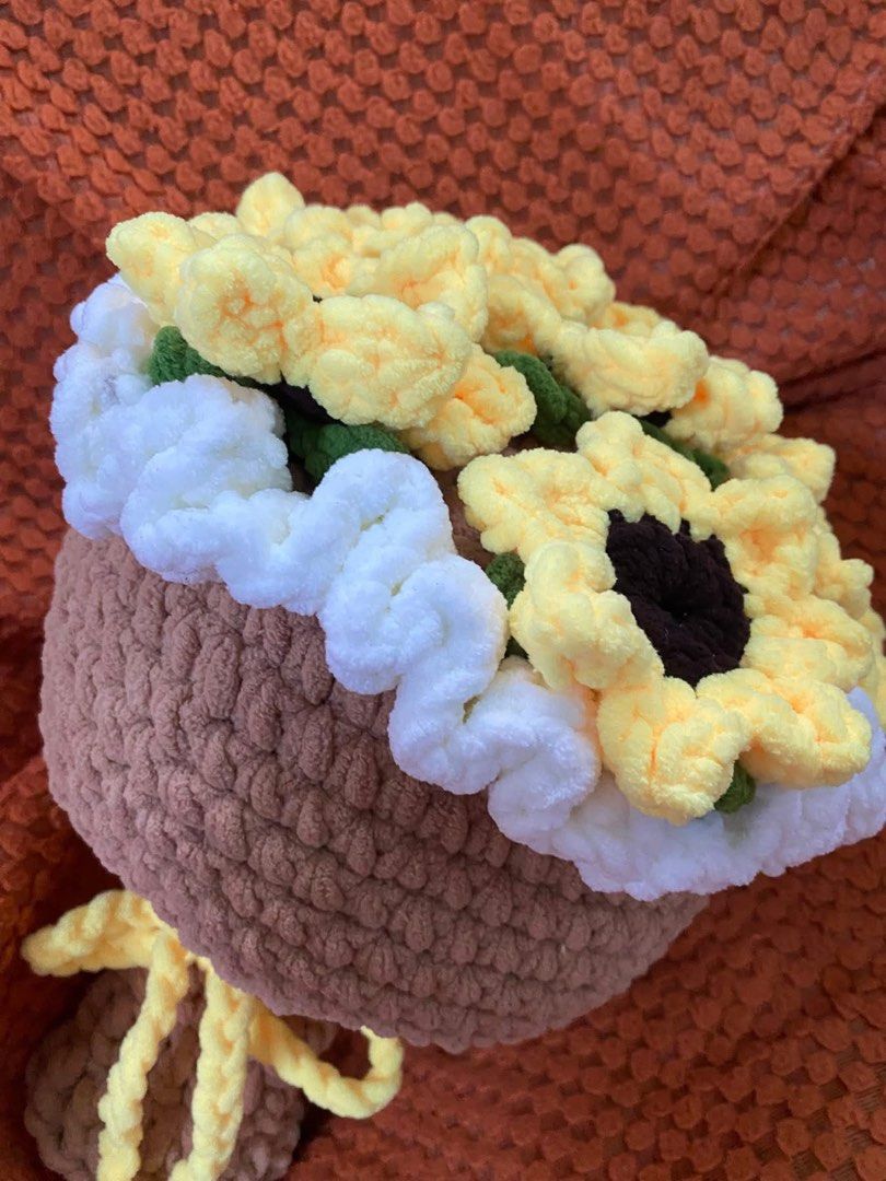 Crochet sunflower bouquet (Category: Flowers & Bouquets) located in Davao. Submitted by lilsoulflower (Listing ID 1369980416, Image 3). Description: .