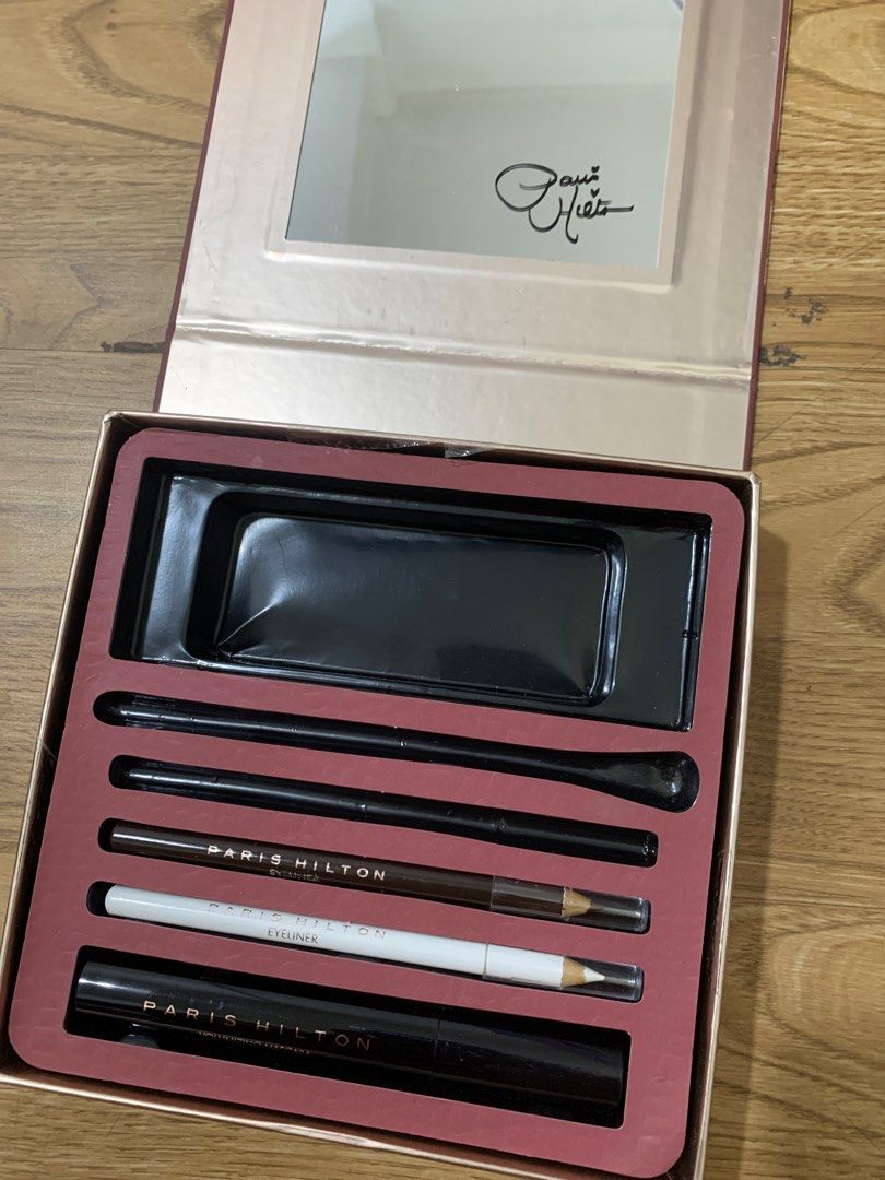 Decluttering make ups (Category: Makeup) located in Manila. Submitted by elireese (Listing ID 1369916413, Image 2). Description: Pretty Secret - 80 pesos. Never been used, sealed. Paris Hilton; Pencil Eyeliners [Brown & White], Mascara - 300 pesos. Never been used. Too Faced Natural Eyes Pallete - 2,000 never been used. No box..