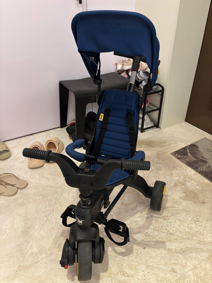 Doona Stroller （分類：外出用品 - 嬰兒車）位於 Hong Kong。 由 chihinsham09286 提交（商品編號 1370012642，圖片 1）。簡介： 。