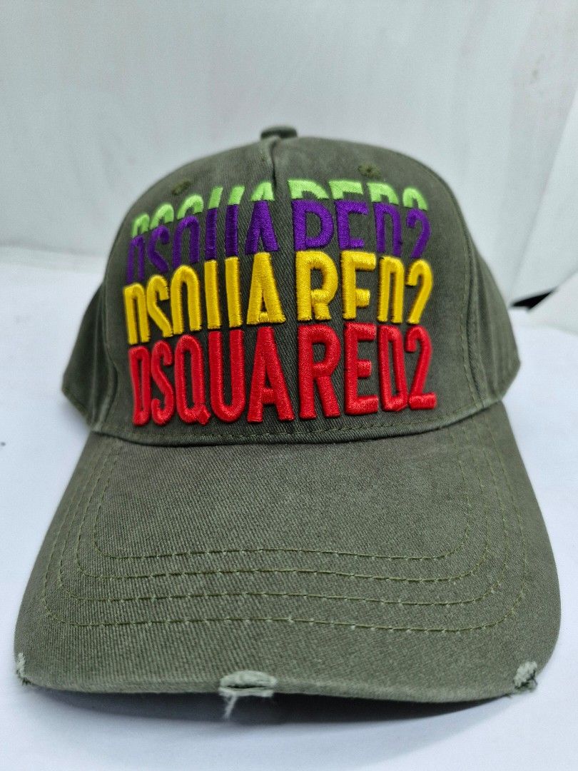 DSQUARED2 Born in Canada (Category: Caps & Hats) located in Makati City. Submitted by CAPSnHATS (Listing ID 1370018551, Image 1). Description: fresh from balikbayan box actual picture posted what you see is what you get embroidered logo sf 90pesos MM.