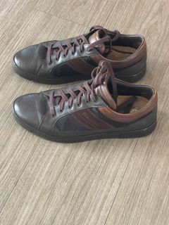 (Category: ) located in . Submitted by gbsingapore40 (Listing ID 1369960478, Image 1). Description: .