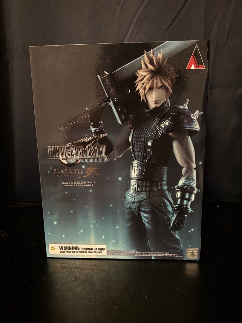 Final Fantasy Remake - Cloud Strife v2 (MISB) (Category: Figurines & Statues) located in Valenzuela. Submitted by markdodr (Listing ID 1370015843, Image 1). Description: FINAL FANTASY REMAKE - Cloud Strife V2 PlayArts Kai Figure MISB No Issue.