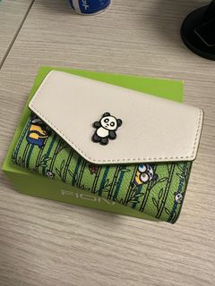 （分類：）位於 。 由 lostevelyn 提交（商品編號 1369983879，圖片 1）。簡介： 。