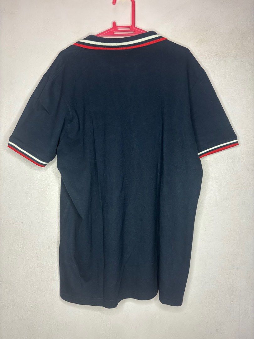 XL Fred Perry Polo Shirt (Category: Tshirts & Polo Shirts ) located in Quezon City. Submitted by 86thstreet (Listing ID 1369968823, Image 2). Description: .