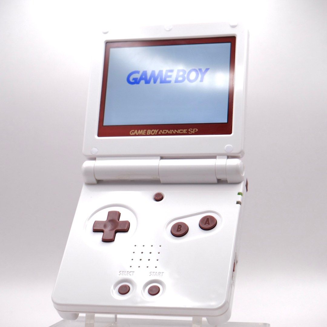 Gameboy Advance SP GBASP famicom themed with IPS, USBC and fully ...