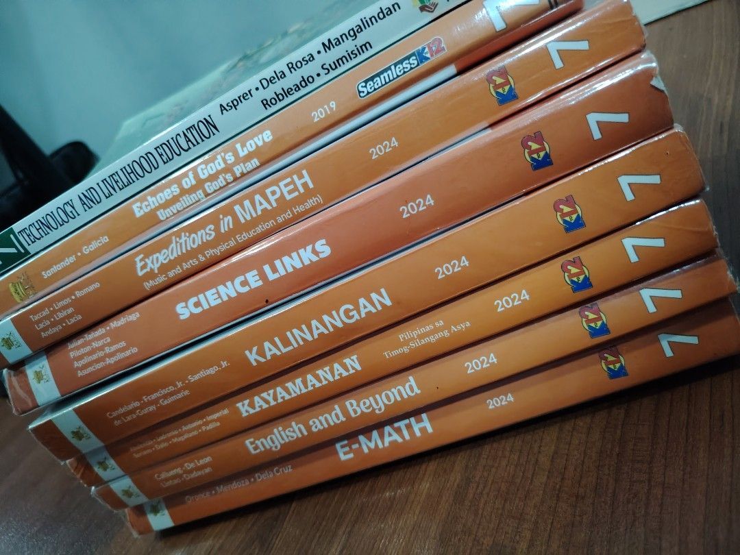 Grade 7 text Books(used) (Category: Textbooks) located in Binan City. Submitted by myorangeshop (Listing ID 1369904398, Image 3). Description: Most of the books has less writings Some has no writings good as new First come first serve lang po P450 each.