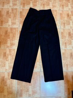 GU linen pleated wide leg pants 