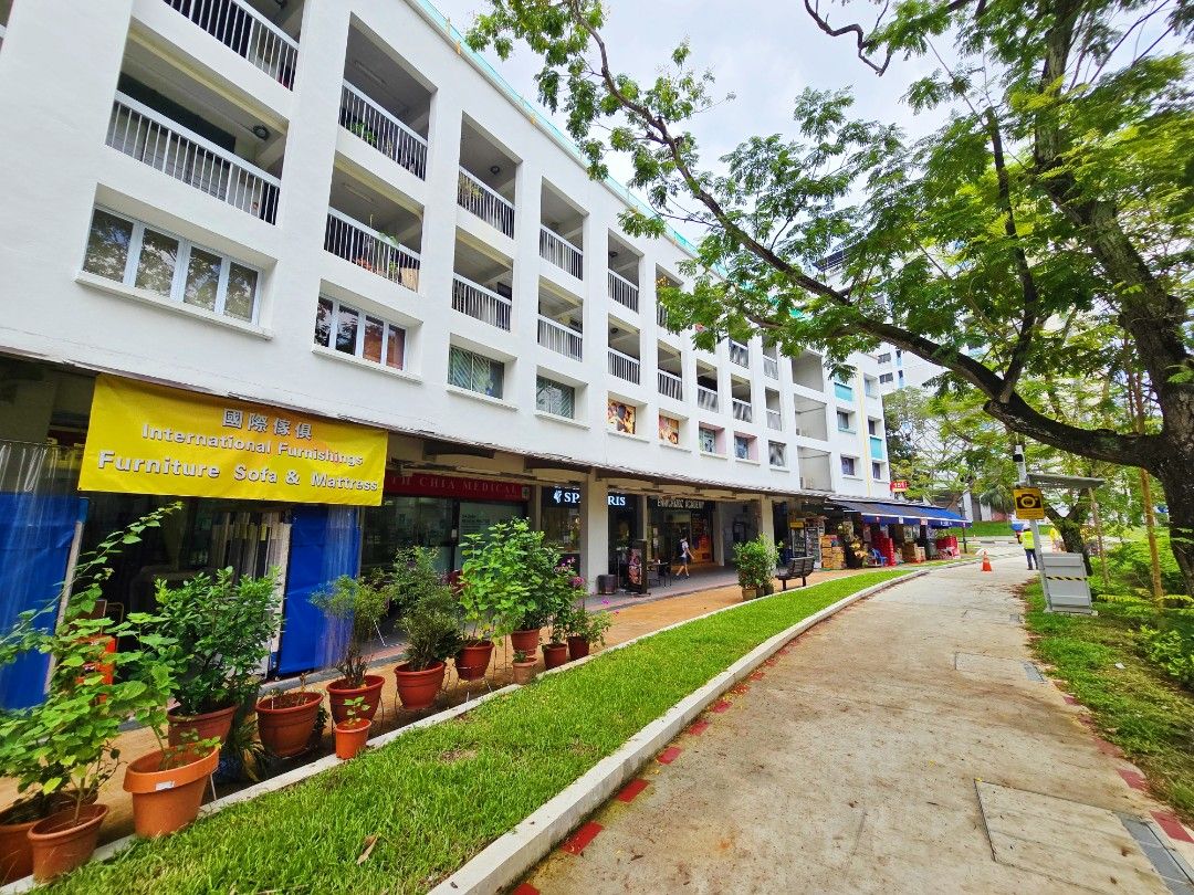 HDB Shophouse For Sale At Serangoon North , Stable Tenant For Long Term63226192903298114