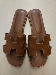 (Category: ) located in . Submitted by fashioneyecandy (Listing ID 1369892391, Image 1). Description: .