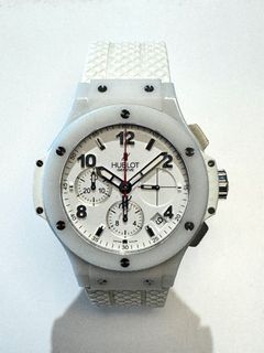 (Category: ) located in . Submitted by montres.pickering (Listing ID 1369928185, Image 1). Description: .