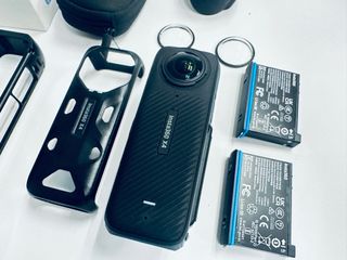 （分類：）位於 。 由 th0maschu 提交（商品編號 1369943067，圖片 1）。簡介： 。