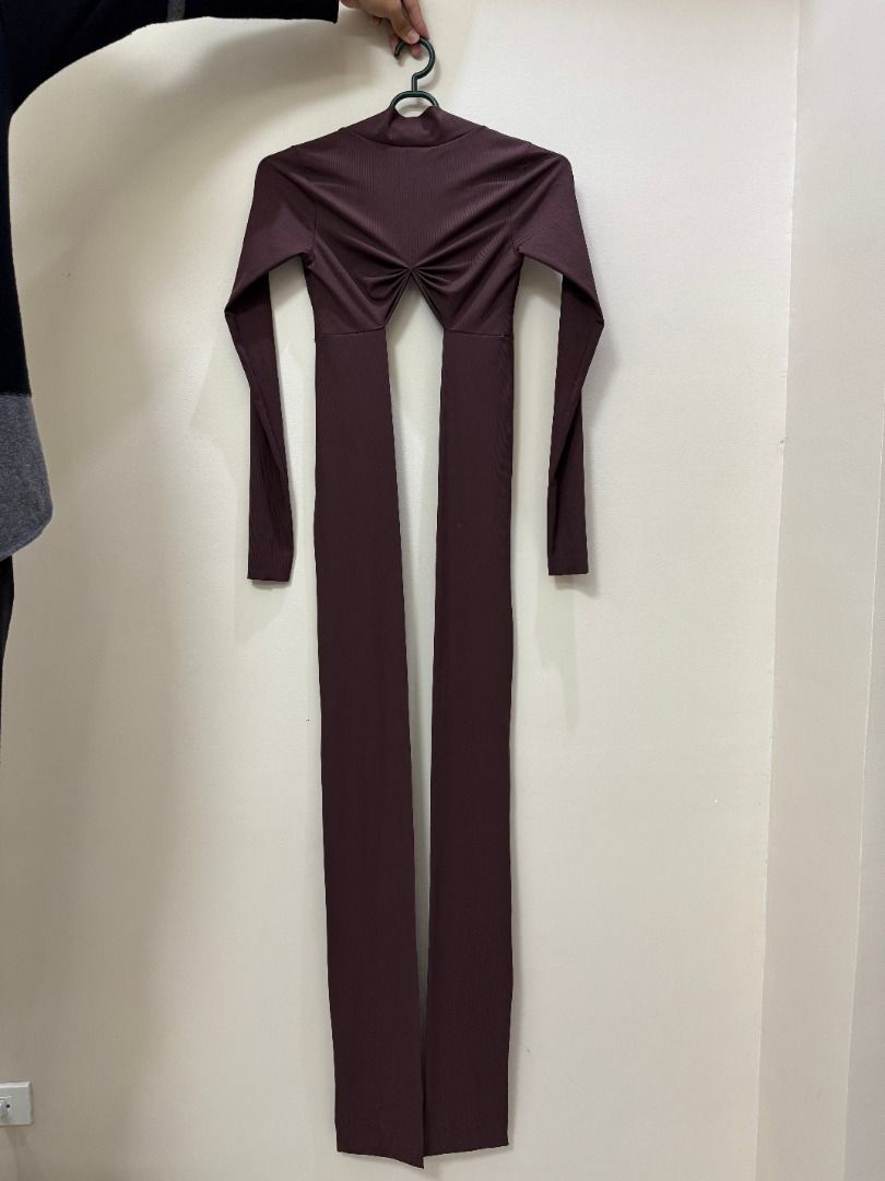 JOS Mundo Multiway Bolero Top (Category: Longsleeves) located in Marikina City. Submitted by sinigangganggang (Listing ID 1370044529, Image 2). Description: .