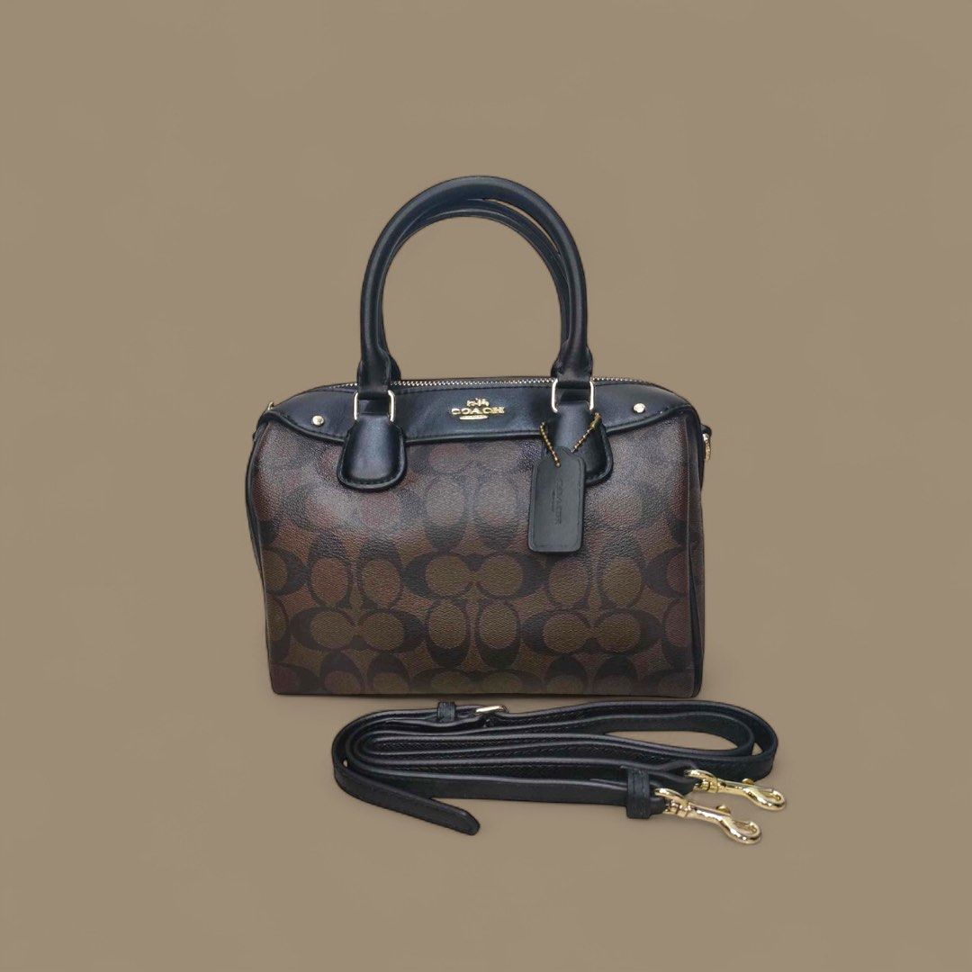 Liquidation Sale Mini Bennett Boston Bag (Category: Cross-body Bags) located in Taguig. Submitted by thefabsourceph (Listing ID 1370057639, Image 1). Description: Never used. Pickup at Village Construction Supply, Western Bicutan, Taguig. Pay before p/up. Liquidation Sale Only. Not guaranteed auth. Genuine materials. My actual stock as seen..