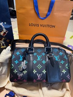 （分類：）位於 。 由 kathycheang 提交（商品編號 1369948375，圖片 1）。簡介： 。