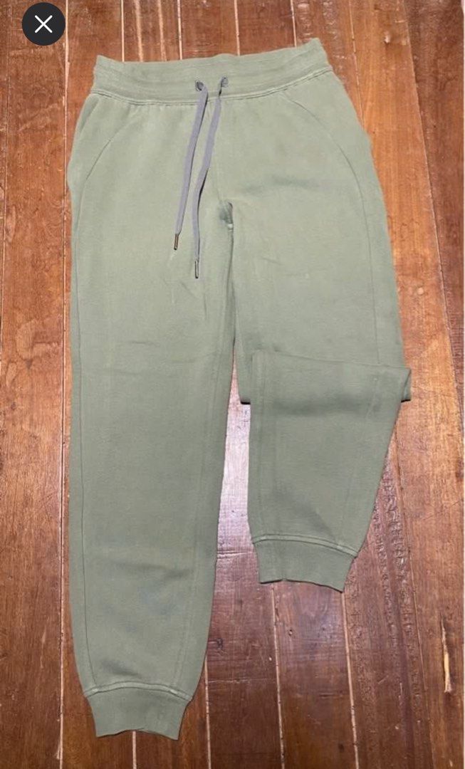 Lululemon Scuba High-Rise Jogger dot 6 (Category: Activewear) located in Malaybalay. Submitted by charmcee (Listing ID 1370018748, Image 2). Description: Lululemon Scuba High-Rise Jogger Waist 28 Length: 37”.