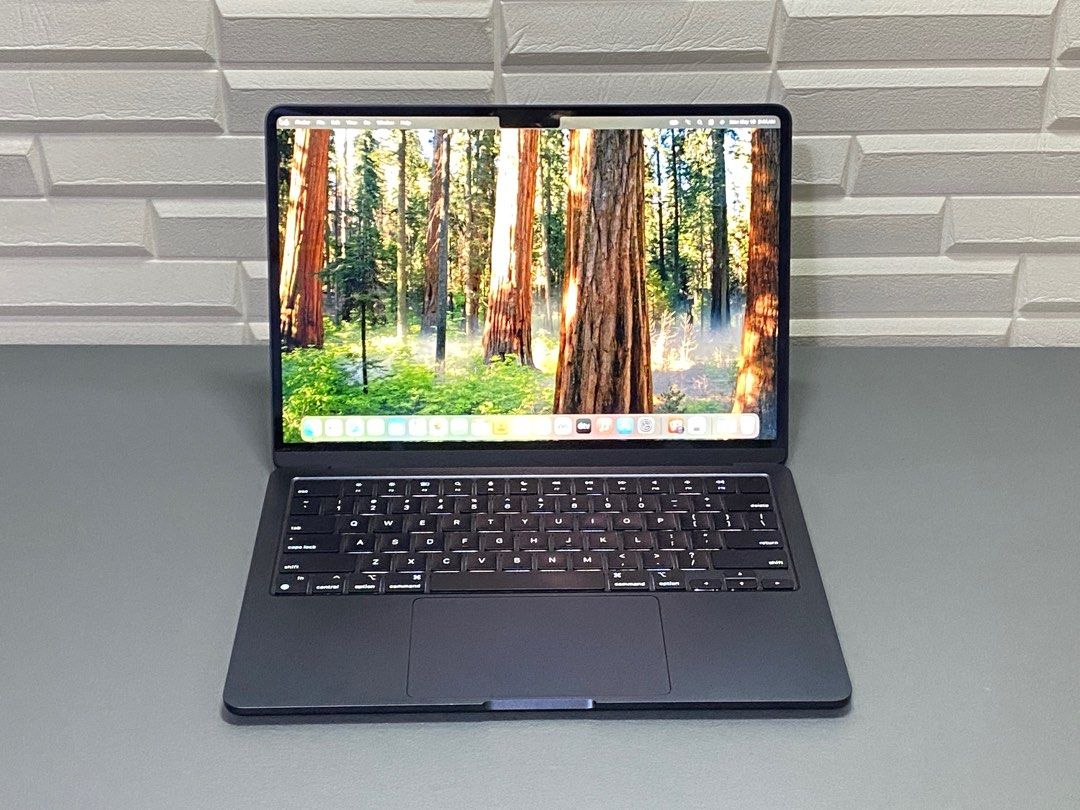MACBOOK AIR M2 8GB 512 SSD MacOS Sequioa (Category: Laptops & Notebooks) located in San Juan City. Submitted by Karl_Mathew (Listing ID 1369986328, Image 1). Description: MACBOOK AIR M2 8GB 512 SSD MacOS Sequioa Macbook Air M2 8 GB RAM 512 SSD Storage Os Sequioa No Issue 99% smooth No History Of Repair No Hidden Issue PM US FOR MORE DETAILS .