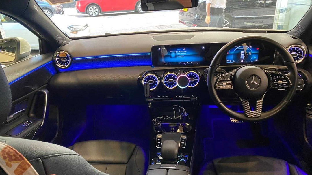 Mercedes-Benz  A220 Auto62863129083393112