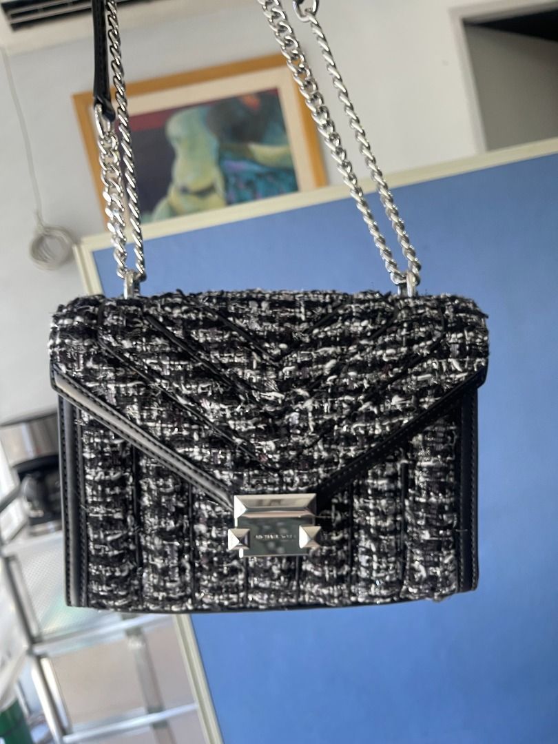 MK WHITNEY - TWEED Original (Category: Luxury Bags & Wallets) located in Cavite. Submitted by ireneshanetenerife (Listing ID 1369914584, Image 3). Description: MK WHITNEY - TWEED limited edition BLACK 2 Way (Shoulder - Sling) Chain Strap.