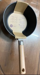 （分類：）位於 。 由 ehehehooo 提交（商品編號 1370001510，圖片 1）。簡介： 。