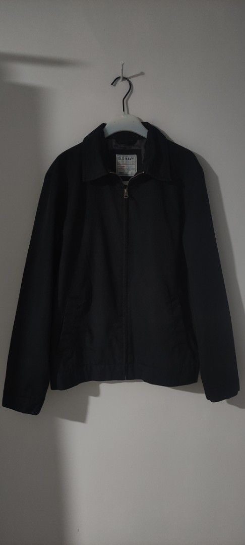 Old Navy harrington jacket (Category: Coats, Jackets and Outerwear) located in Rizal. Submitted by gansstash (Listing ID 1370025075, Image 1). Description: W 23 L 26 (S on tag) boxy fit color rate: 9.8/10 excellent condition.