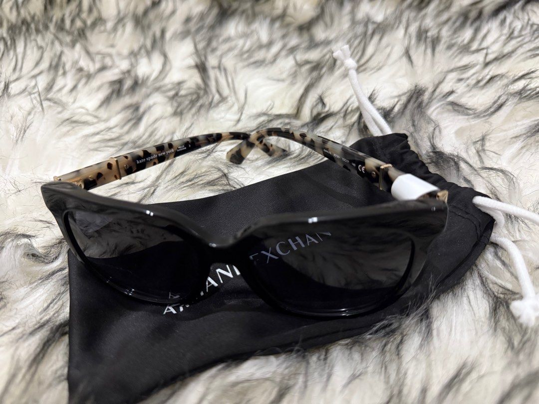 Original Kate Spade Glasses (Category: Sunglasses & Eyewear) located in San Juan City. Submitted by Charless129 (Listing ID 1370050129, Image 2). Description: Glasses is Kate Spade brand not Armani.