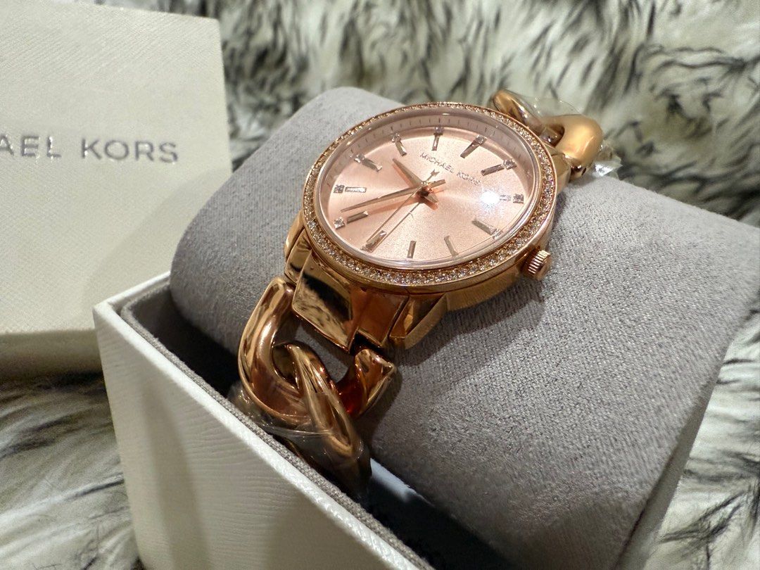 Original Michael Kors watch (Category: Women's Watches) located in San Juan City. Submitted by Charless129 (Listing ID 1370049662, Image 3). Description: .