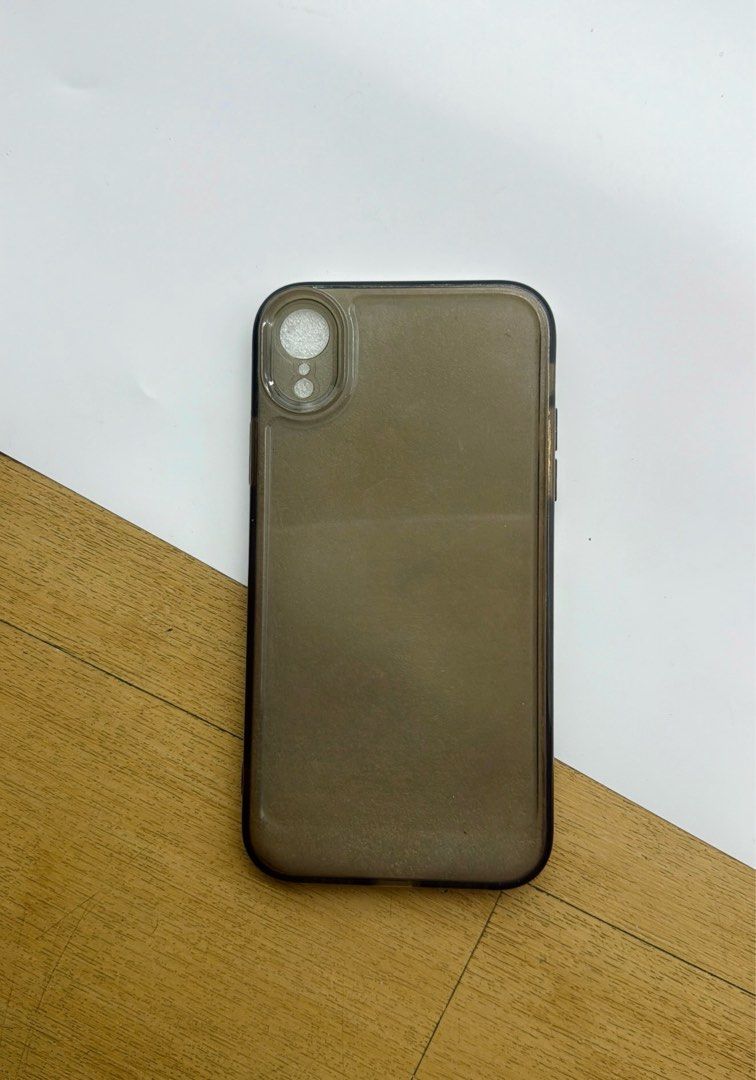 Plain black xr (Category: Cases & Sleeves) located in Pasig City. Submitted by dreamshineshop (Listing ID 1369986125, Image 2). Description: ✅Fit in Xr ✅Brandnew ✅maganda ang fit nito sa xr.