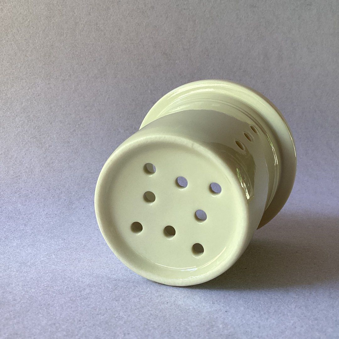 Plain Ceramic Tea Strainer (Category: Coffee & Tea Tableware) located in Davao. Submitted by atbpshop192593 (Listing ID 1370040374, Image 3). Description: Php120 Plain Ceramic Tea Strainer H: 3 inches L: 3 inches *last price posted *please check photos before purchase First to pay Free Shipping Nationwide on Orders of 3 Items or More.