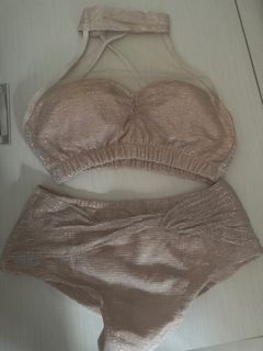 （分類：）位於 。 由 cny_yannis 提交（商品編號 1369910885，圖片 1）。簡介： 。