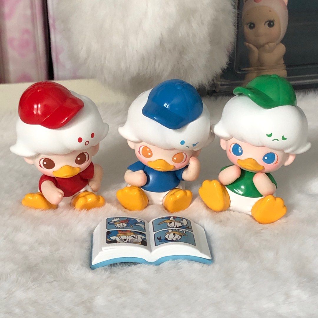 pop mart dimoo world disney three nephews (Category: Designer & Blind Box Toys) located in Quezon City. Submitted by aeimnx (Listing ID 1369914351, Image 1). Description: good condition with box, foil & card 💳 gcash / bank transfer (bdo) 🚚 sdd only 📍quezon city.