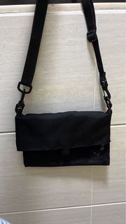 （分類：）位於 。 由 woodymetaldog 提交（商品編號 1370038758，圖片 1）。簡介： 。