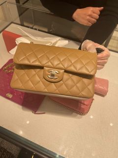 (Category: ) located in . Submitted by theprivishopper (Listing ID 1369948911, Image 1). Description: .