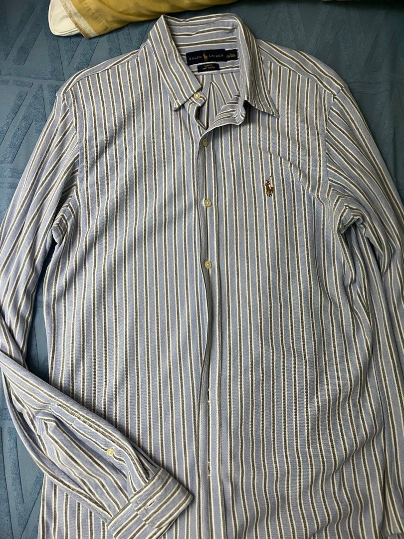RL LONGSLEEVES (Category: Formal Shirts) located in Pasay City. Submitted by philippps (Listing ID 1369884487, Image 2). Description: Ralph Lauren Longsleeves Rare piece!! Size L on tag Like new10/10 condition stretchy and comfy fitting Used once only.