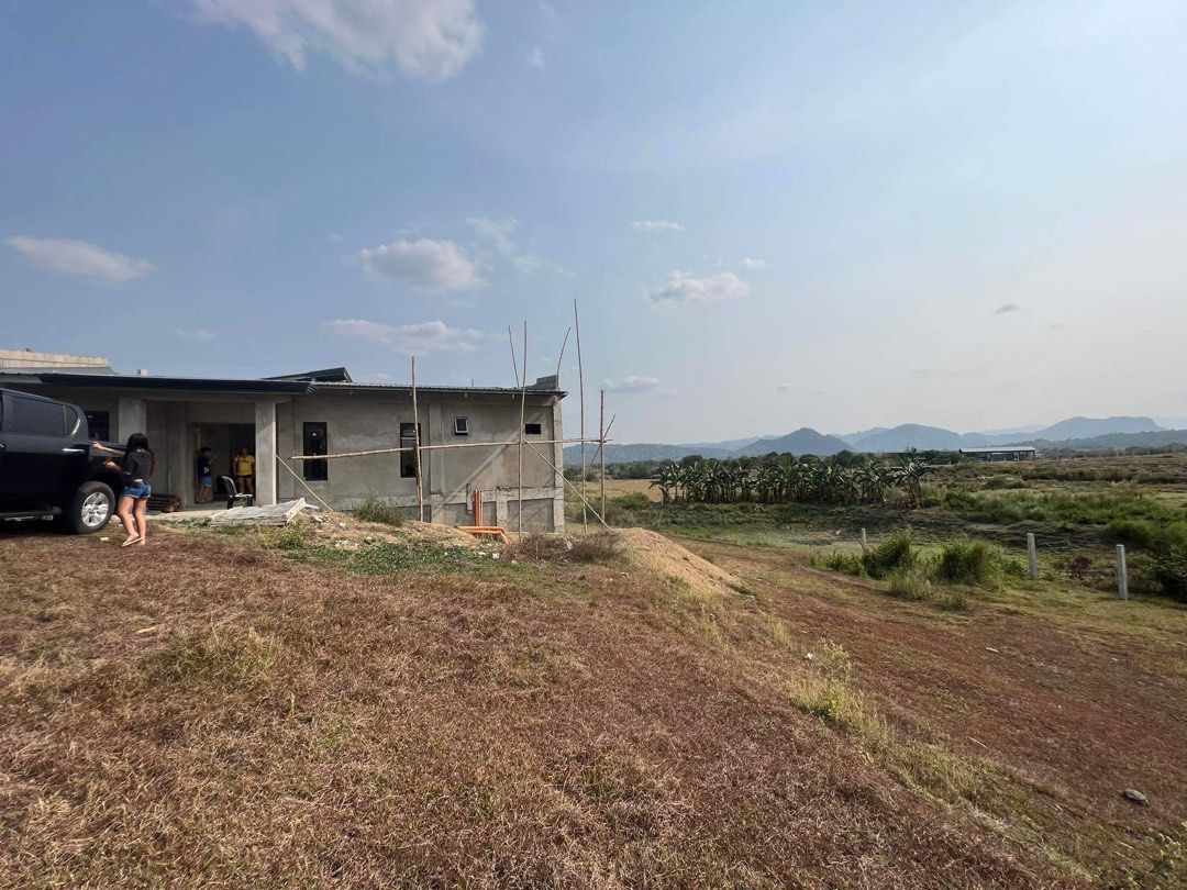 San Jose Tarlac Farm (Category: House & Lot) located in Manila. Submitted by aadr1127 (Listing ID 1370014668, Image 2). Description: Looking for a retirement farm or team building farm business where a lot of developments are happening? Net For sale House is 80% finished , 2nd floor ready 2.6hectares 6million ( negotiable) Location: San Jose , Tarlac with Vacation House with fishpond with fruit bearing trees, Nakabakod na part of it. Near Clark p