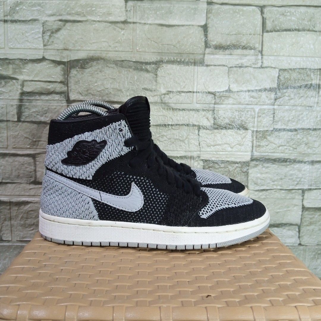 Sepatu Nike Black And Grey Retro Jordan Low OG Barons Men Senikersku