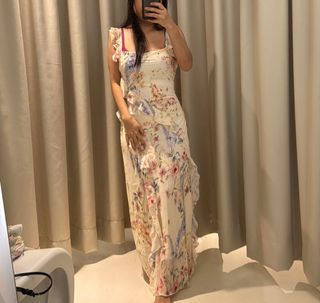 (Category: ) located in . Submitted by farah285 (Listing ID 1369932714, Image 1). Description: .