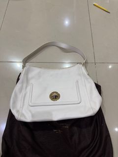 (Kategori: ) berada di . Dikirim oleh linkelyn (ID iklan 1370047391, Gambar 1). Deskripsi: .