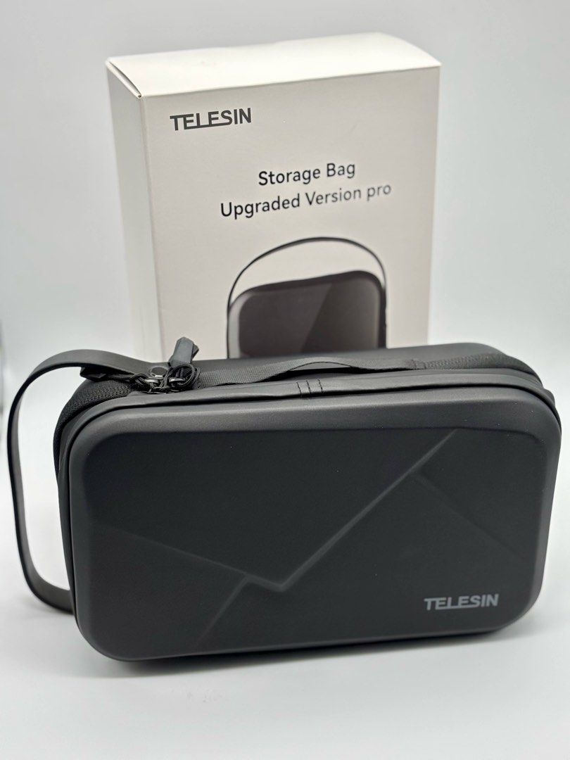Telesin Storage Bag Upgraded Version Pro Waterproof Adjustable Protective Bag For Cameras (Category: Camera Bags & Carriers) located in Makati City. Submitted by jc.cuerdo (Listing ID 1370043678, Image 2). Description: Telesin Storage Bag Upgraded Version Pro Waterproof Adjustable Protective Bag For Cameras.