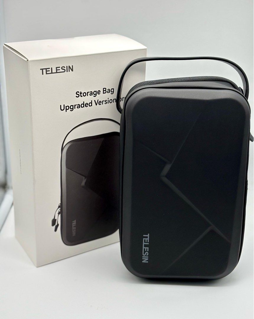Telesin Storage Bag Upgraded Version Pro Waterproof Adjustable Protective Bag For Cameras (Category: Camera Bags & Carriers) located in Makati City. Submitted by jc.cuerdo (Listing ID 1370043678, Image 1). Description: Telesin Storage Bag Upgraded Version Pro Waterproof Adjustable Protective Bag For Cameras.