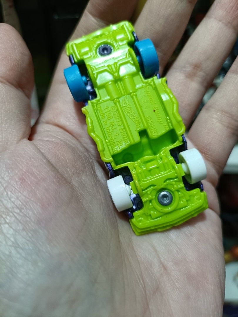 Ultra rare speed bump hot wheels (Category: Vehicle & Diecast Models) located in Iligan City. Submitted by shehabdor98515 (Listing ID 1370013498, Image 2). Description: what you see is what you get..