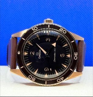 (Category: ) located in . Submitted by cwxwatches (Listing ID 1369980480, Image 1). Description: .