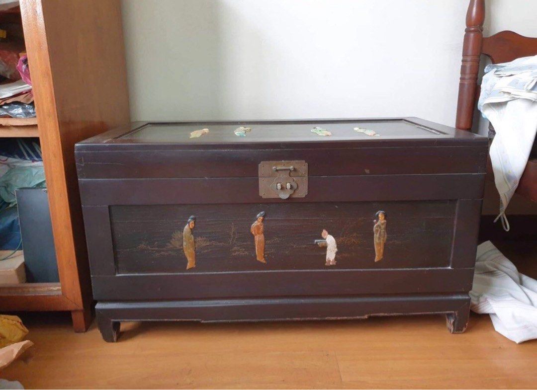 Wooden asian chest design (Category: Shelves, Cabinets & Racks) located in Manila. Submitted by jamhar (Listing ID 1370015373, Image 3). Description: Can make offer Minir issue is in the picture. This is an tradional chinese chest, it can be used like a drawer. Manila RFS: need space.