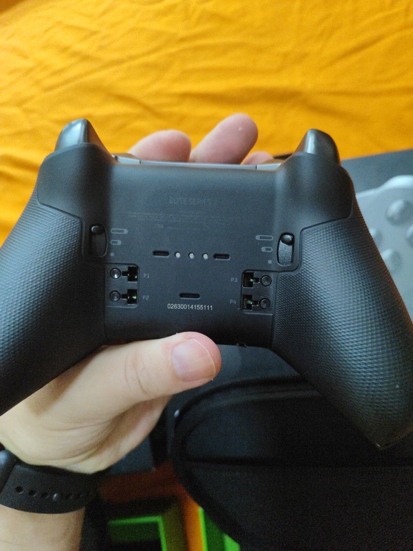 2x Xbox elite series 2 controllers, sell together63108086861059114