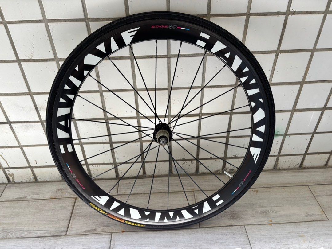 選手級輪組15000元適用於10 速／11速圈煞700C公路車, 體育器材
