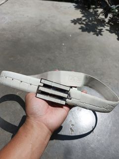 (Category: ) located in . Submitted by thriftn0_limits (Listing ID 1366733728, Image 1). Description: .